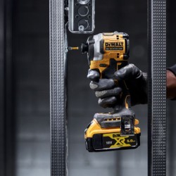 COMBO 2 DCD805 DCF850 18V 2x5Ah DeWALT DCK2050P2T