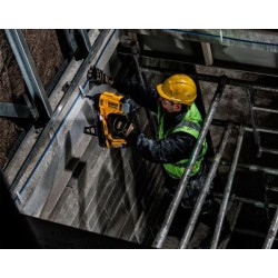 Gwoździarka DEWALT DCN890P2 18V BL XR beton 2x5Ah