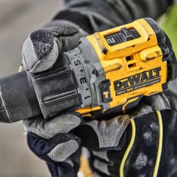 DCD805 + DCF850 Powerstack 18V DeWALT DCK2050H2T