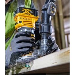 Frezarka górnowrzecionowa DeWalt DCW604NT 18V 8mm